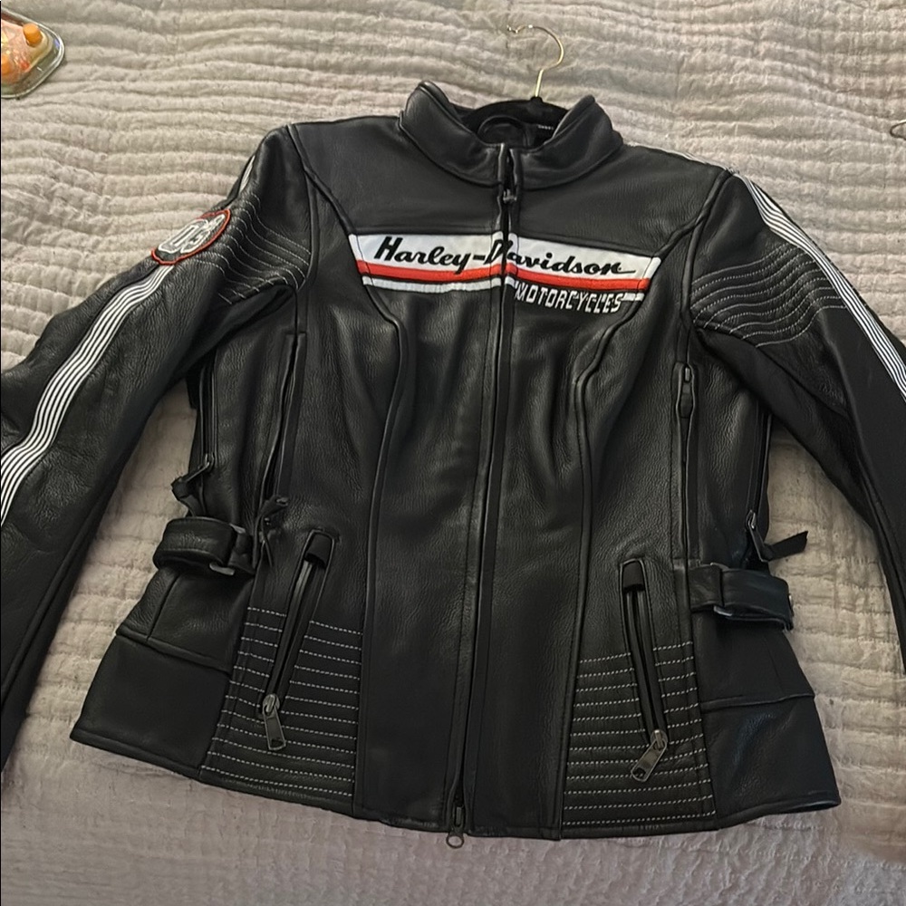 Harley-Davidson Black Leather Jacket Timeless Style
